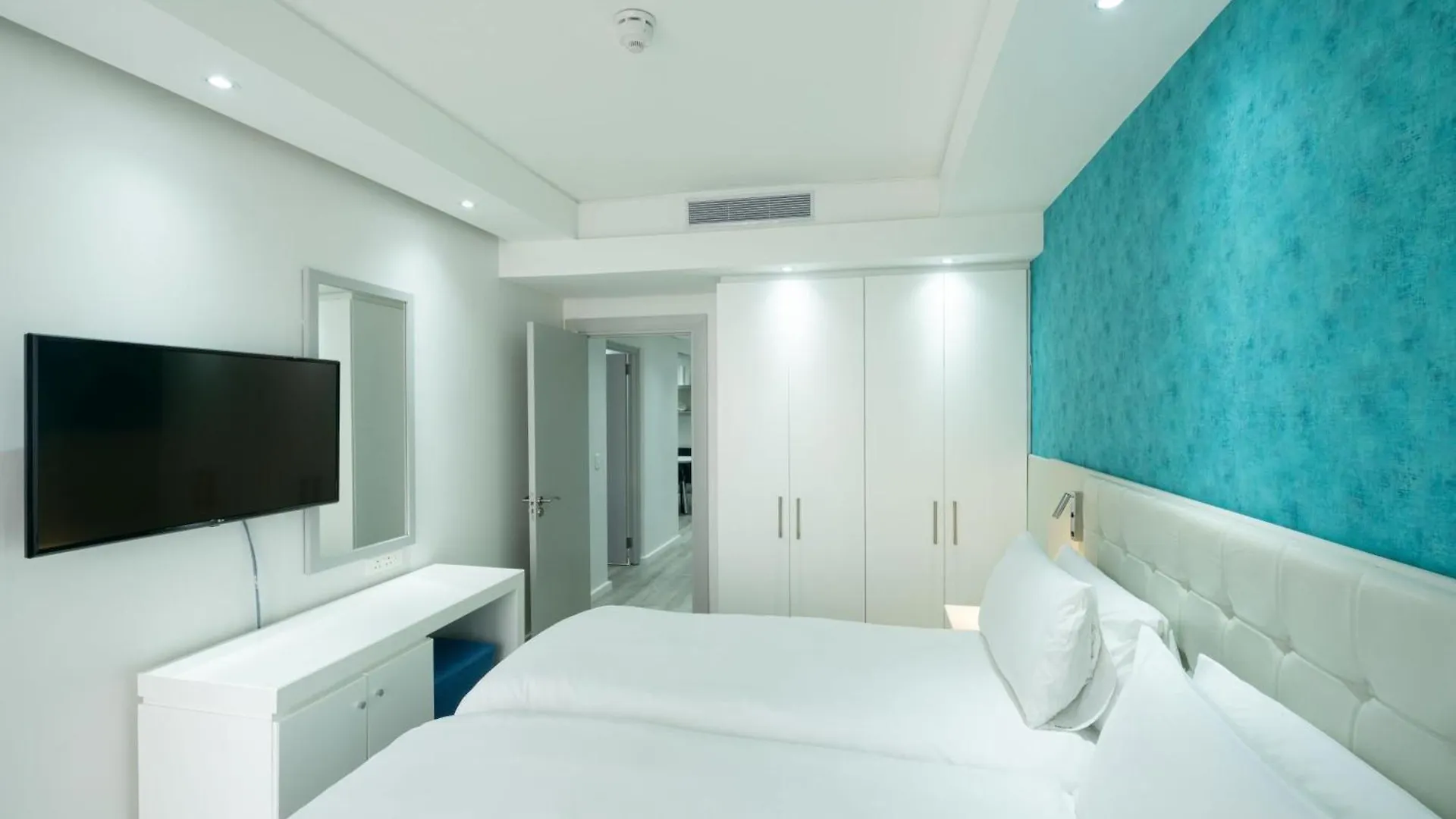 Protea Hotel By Marriott Cape Town North Wharf 4*,